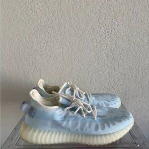 Adidas Yeezy Boost 350 v2 Mono Ice (Size: 11.5)